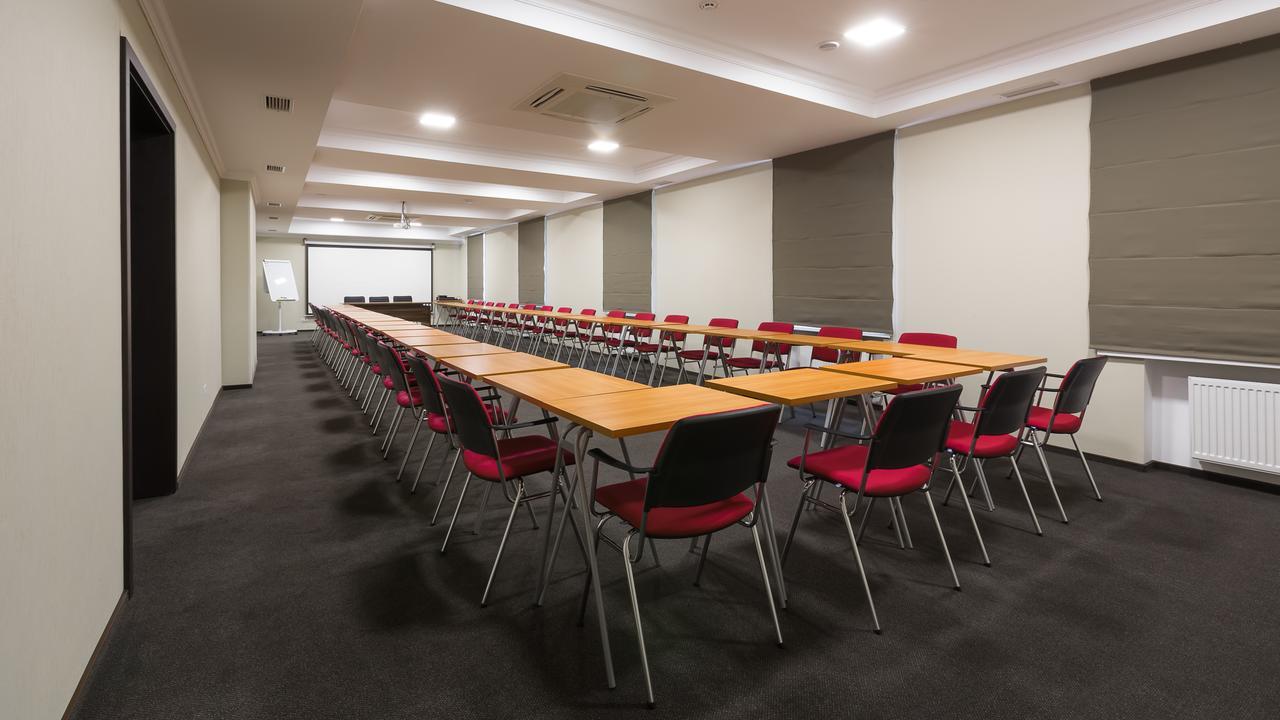 Optima Collection צ'רניהיב מראה חיצוני תמונה