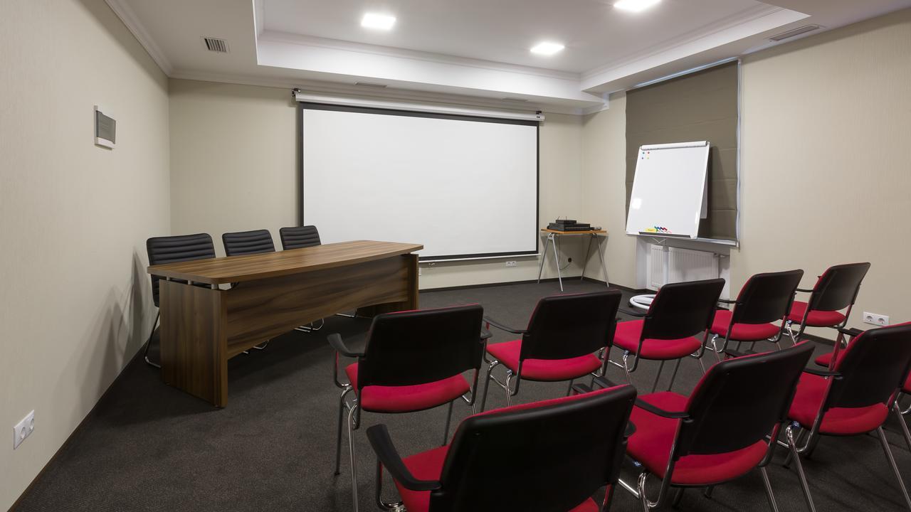 Optima Collection צ'רניהיב מראה חיצוני תמונה